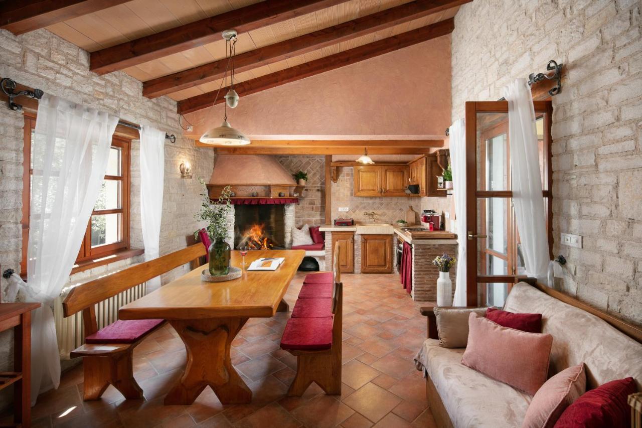 Apartments Valter 881 Novigrad Istria Kültér fotó